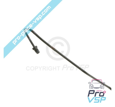Central brake hose