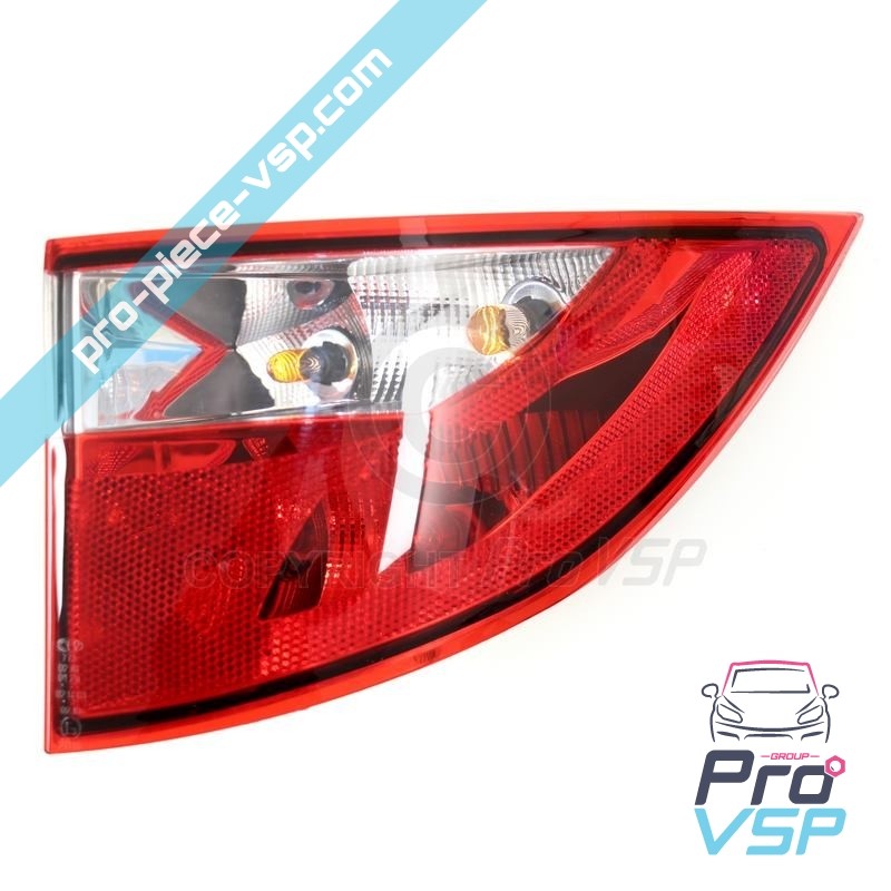 Right custode rear light