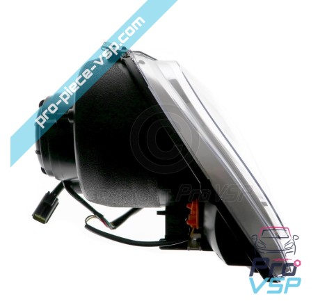 Left headlight (chrome bottom)