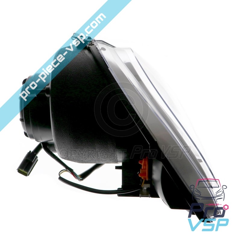 Left headlight (chrome bottom)
