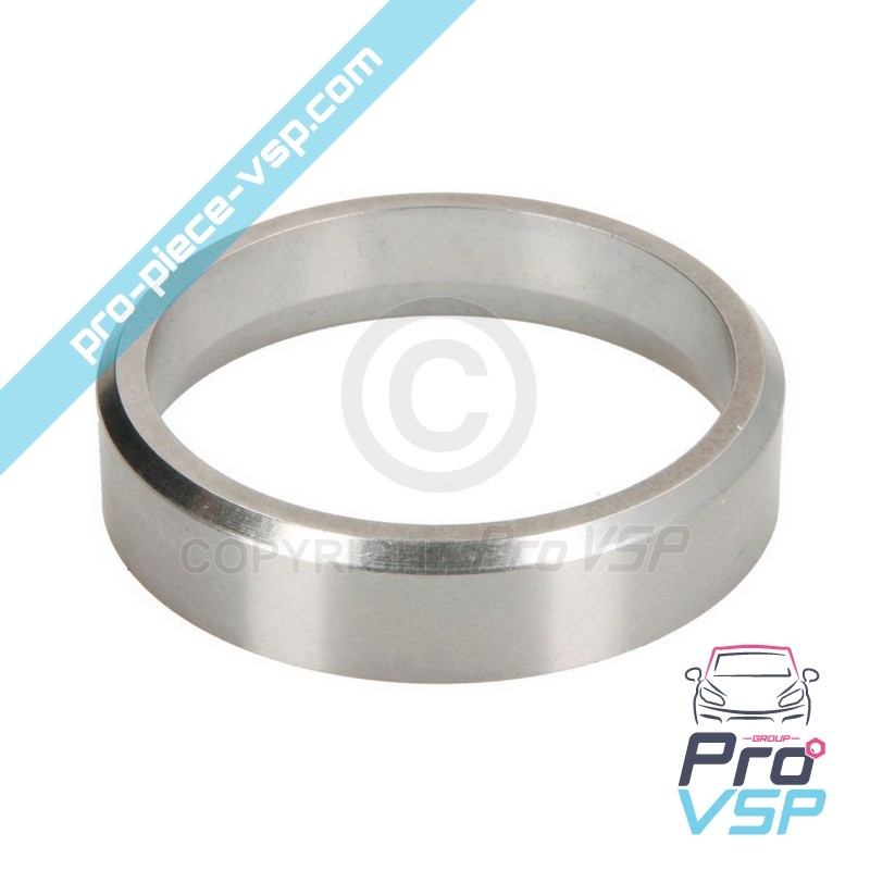 Admission valve seat