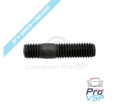 Pump injector stud