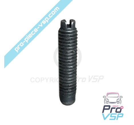 Turner adjustment screw
