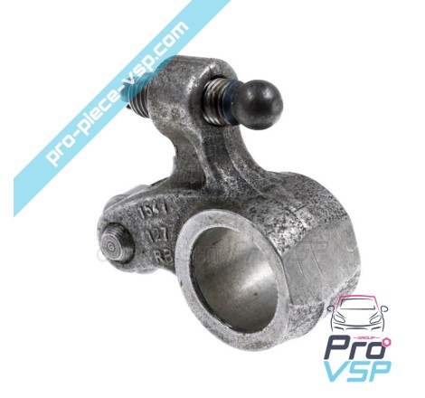 Pump injector rocker