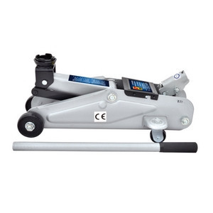 Cric al miglior prezzo dell'auto senza un permesso