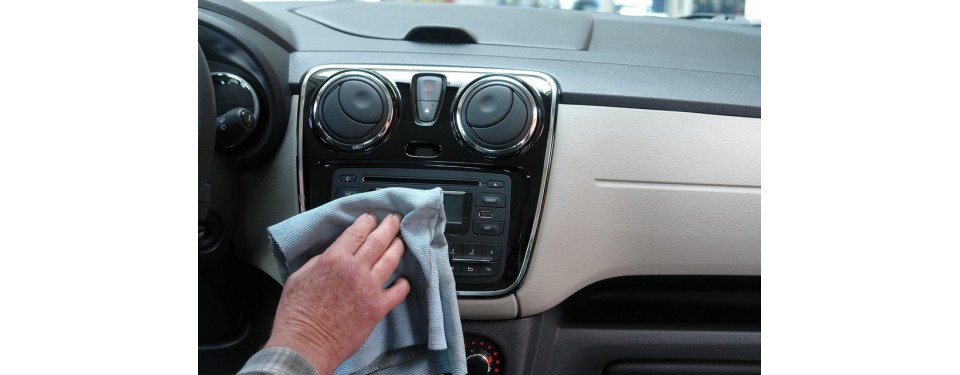 8 astuces pour nettoyager les sièges de votre voiture